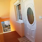 Case de vacanță Rozsa Nyaralo Hajdúszoboszló