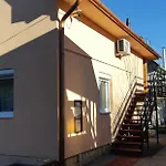 Rozsa Nyaralo *
