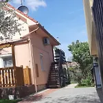 Rozsa Nyaralo Case de vacanță *
