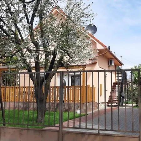 Rozsa Nyaralo Case de vacanță Hajdúszoboszló