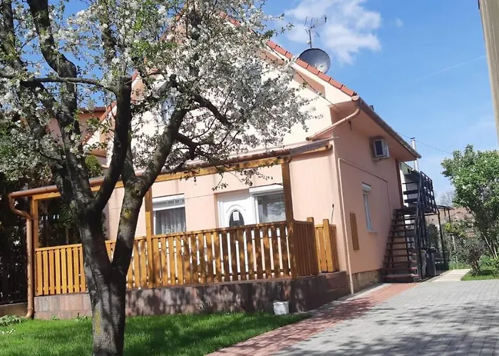 Holiday home Rozsa Nyaralo Hajduszoboszlo